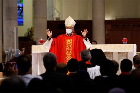 Hong Kong bishop hopes for closer ties with Beijing diocese